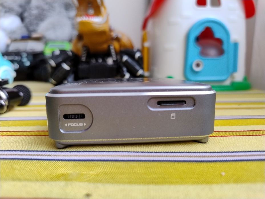 міні-проектор в ЧУДОВОМУ стані