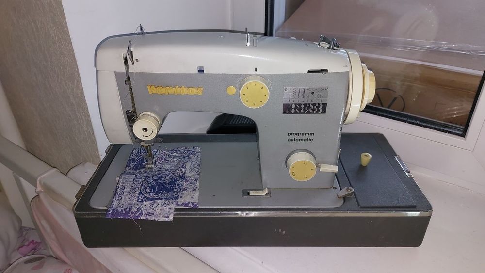 Швейна машинка Veritas