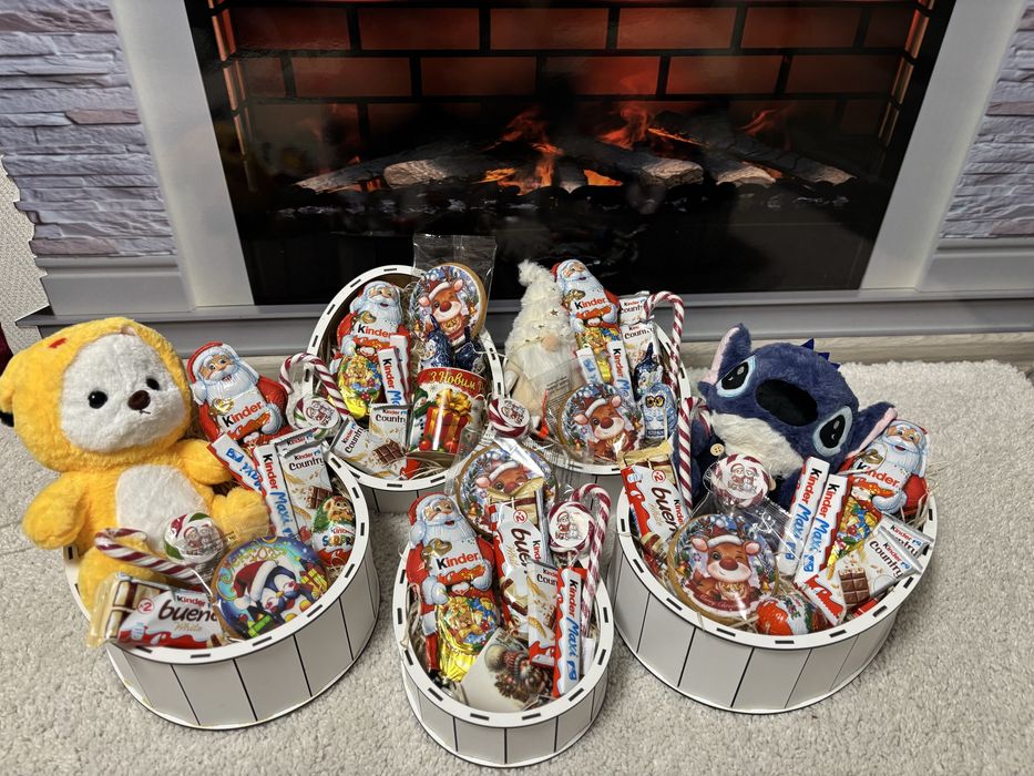 Новорічний подарунок Kinder дитині | Миколай | Різдво Шоколадний набір