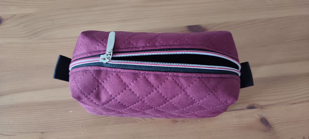 Kosmetyczka/piórnik/organizer