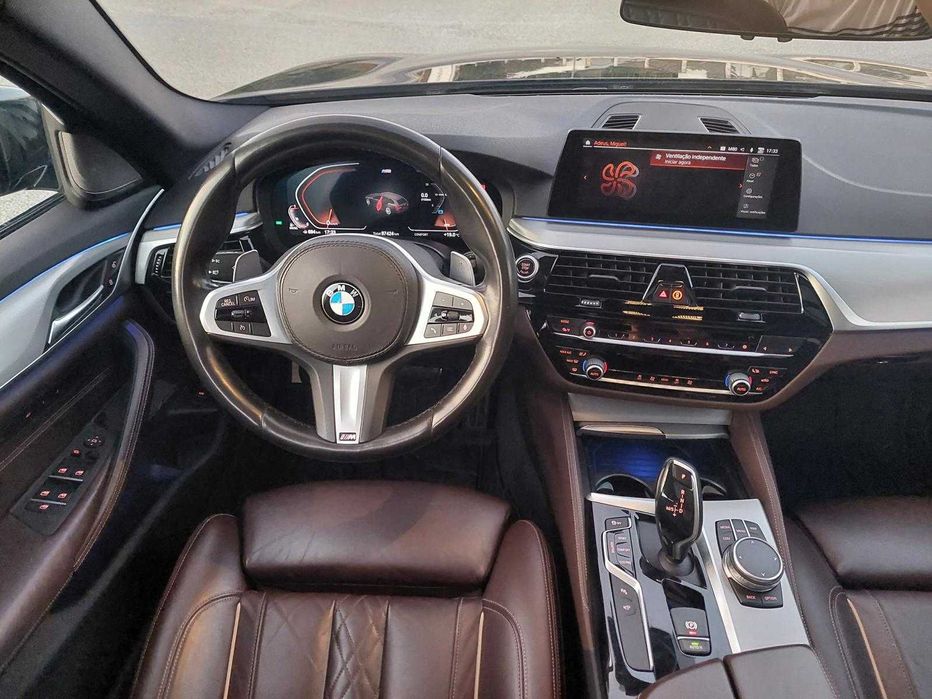 Carrinha BMW 520D PACK M AUTO