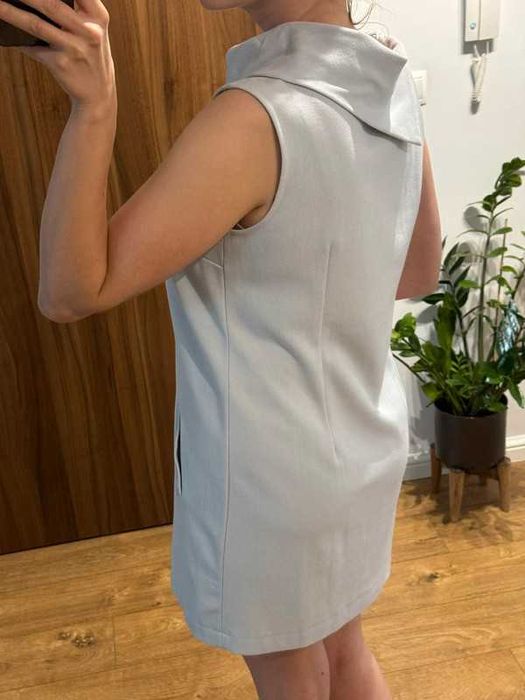 Błękitna sukienka Mohito 40