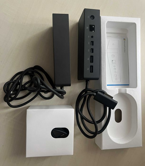 Stacja dokująca Surface 3, 4, Surface book