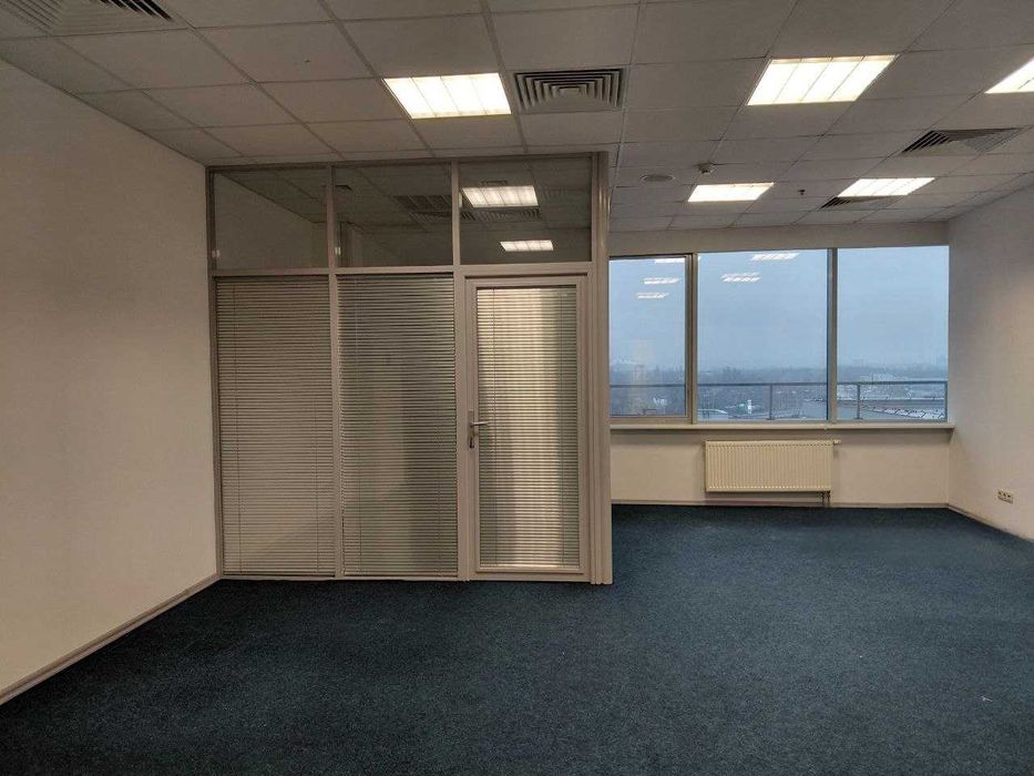 Оренда офісу 360 м² у Бізнес-центрі «Європа» Голосіївський район