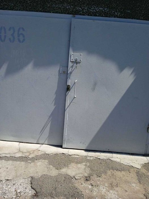 Продаю гараж а/к "Металлург"