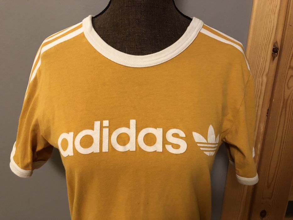 T-shirt damski Adidas S