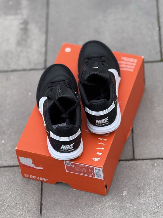 Сороконожки Nike Premier III TF [AT6178-010] оригінал