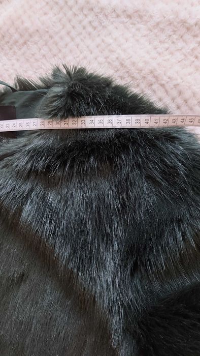 Коротка шубка з штучного хутра