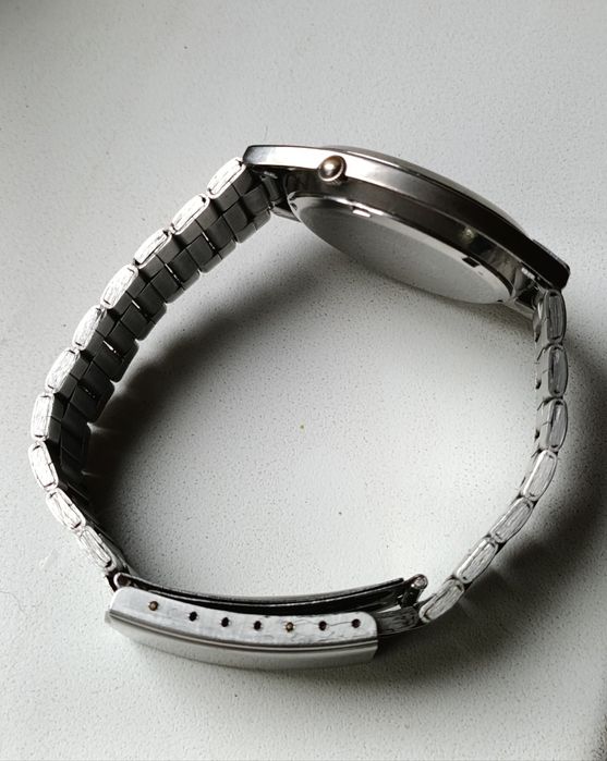 Часы мужские рабочие б/у440гр