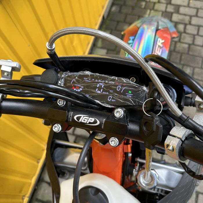 Новий мотоцикл Exdrive Hyper 300 2026 | 182MN | 35к.с. | Nibbi 34