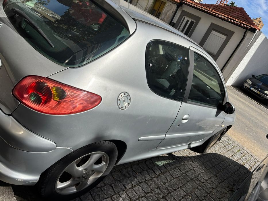 Vendo o meu Peugeot 206