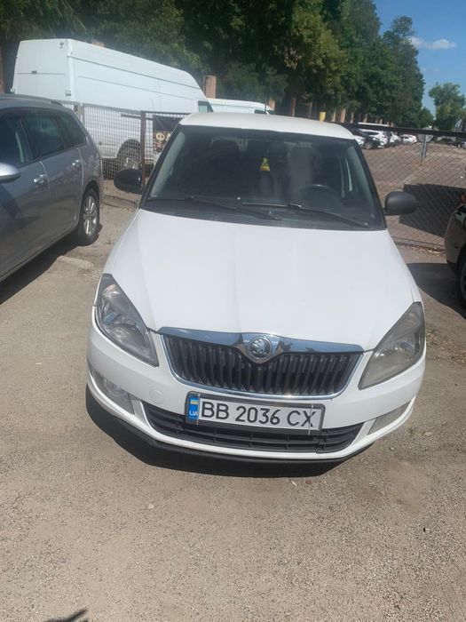 продам автомобіль Шкода