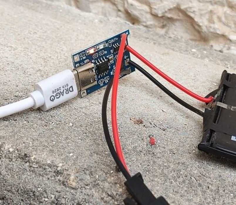 Плата зарядки под литиевый аккумулятор 18650, зарядка TP4056