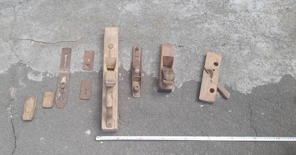 Рубанок по дереву ручной Рубанок по дереву ручний