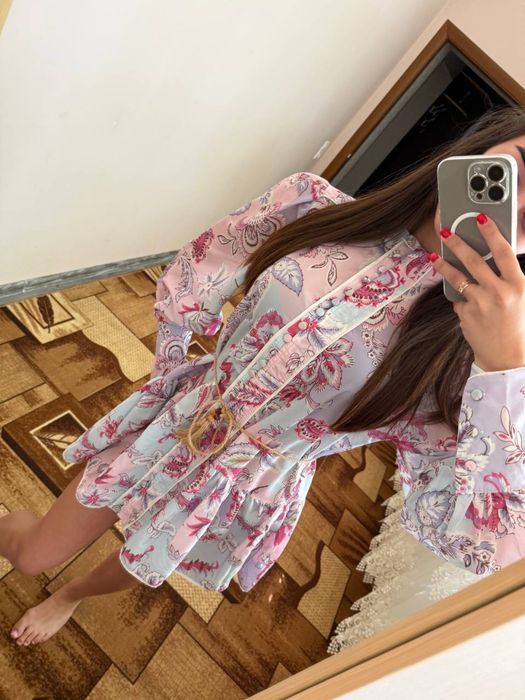 Сукня в стилі zimmermann