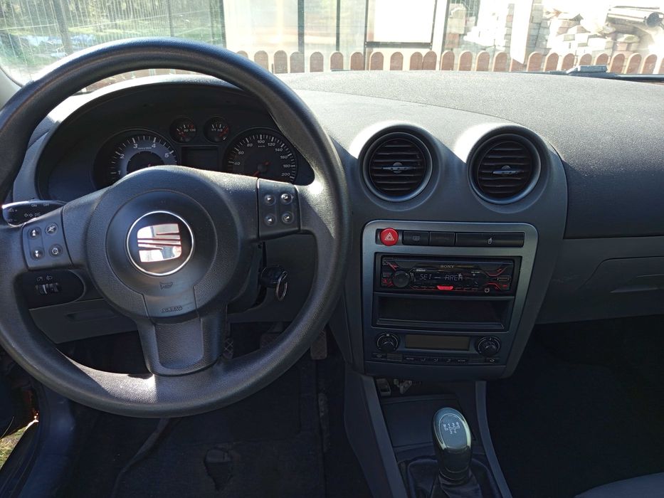 Seat Ibiza benzyna 1.4 2007 r.