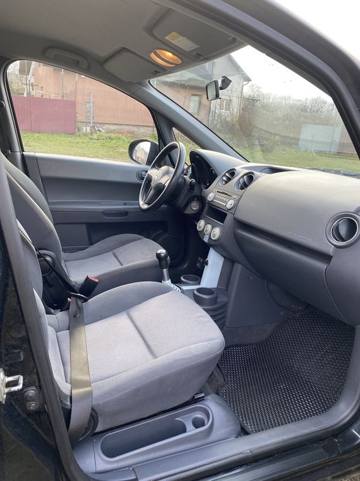 Mitsubishi Colt, 1.1 бензин, економний міський хетчбек