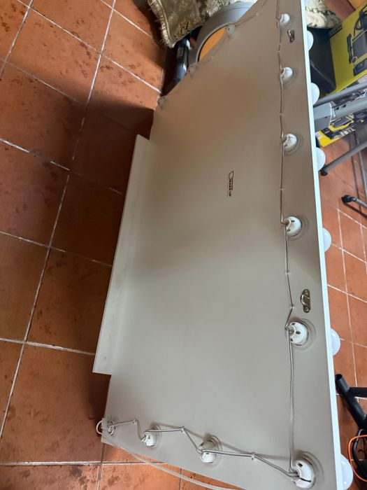 Espelho Camarim Grande (140x80 cm) c/ Luzes – Estado Impecável!