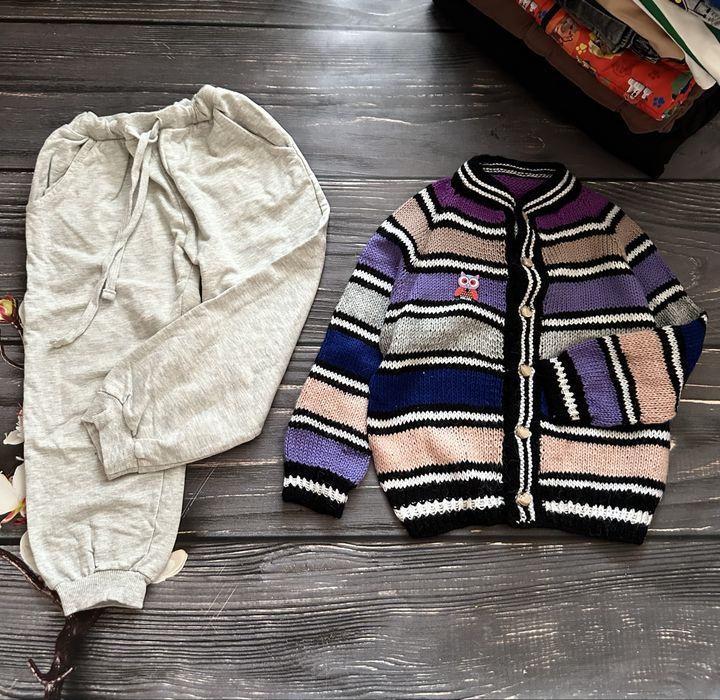 Набір весняних речей ( куртка, костюм, джинси, реглани, желетки)