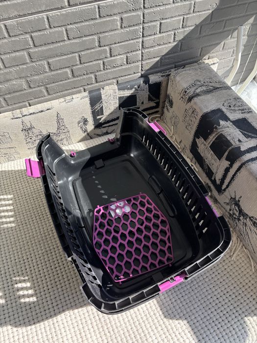 Переноска для собак до 12 кг