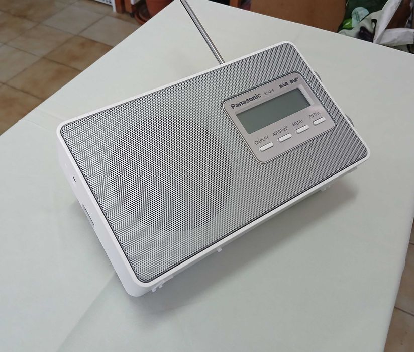 Rádio Panasonic RF D10