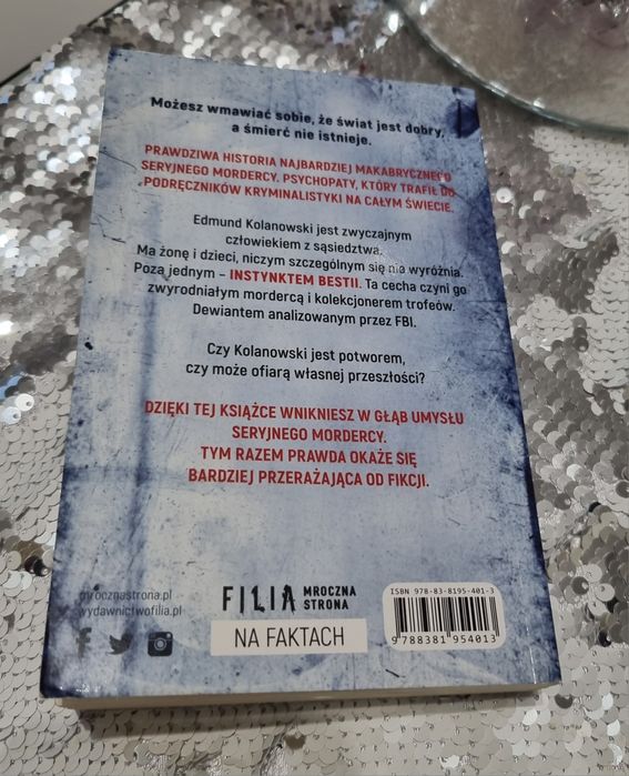Ksiazka na faktach Zimny Chirurg Max Czornyj