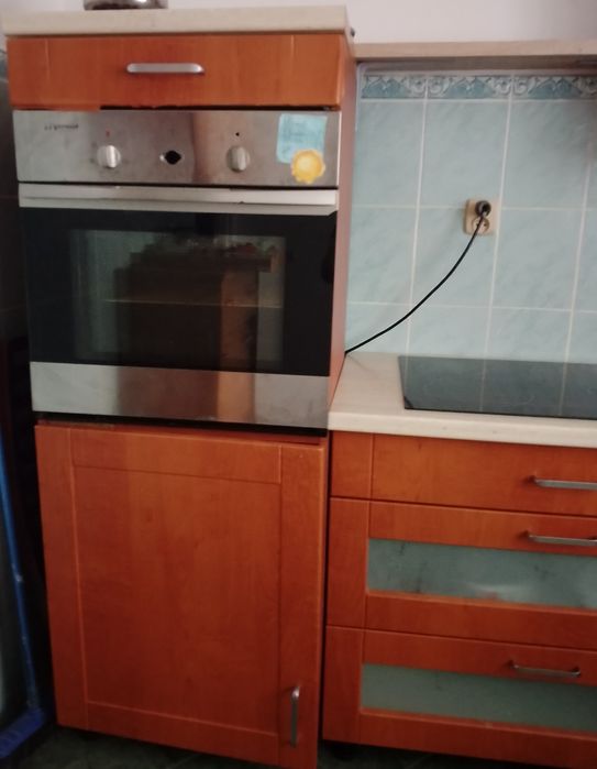 Meble kuchenne ze sprzętem