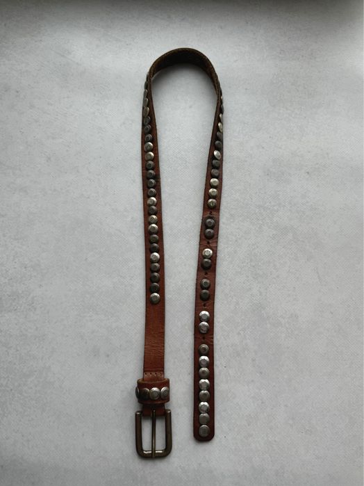 Кожаный ремень с заклепками в стиле Y2K женский made in Italy