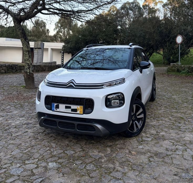 Citroen C3 Aircross 1.2 PureTech  

Viatura de Outubro
