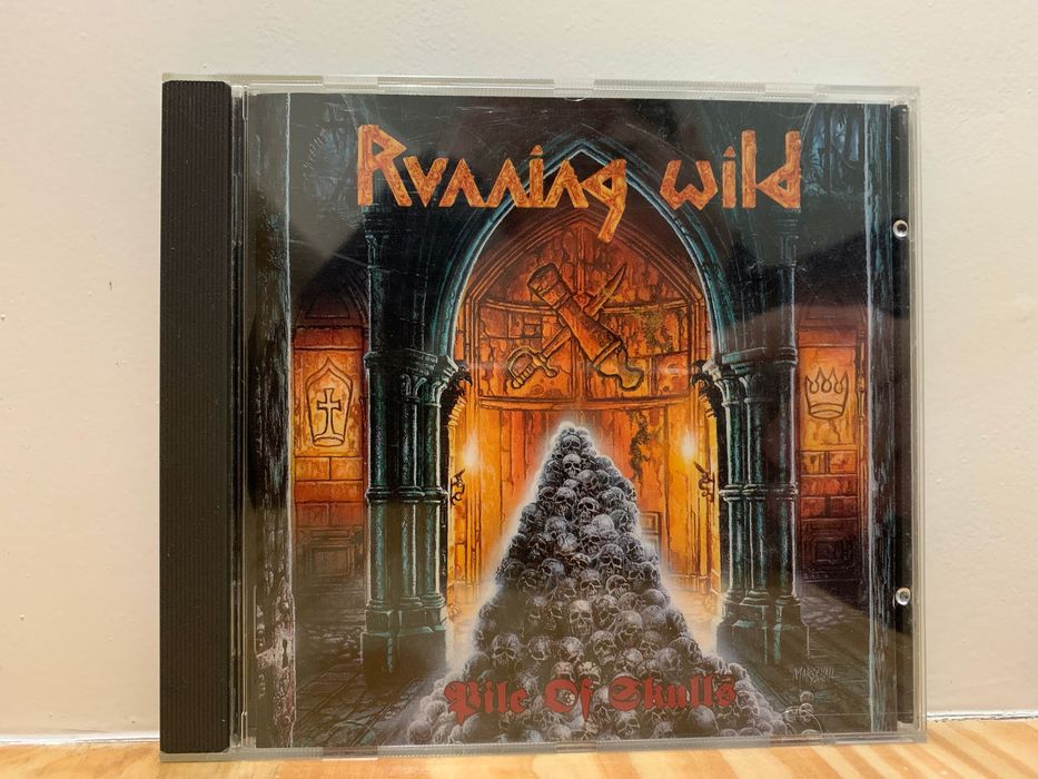 Running Wild - Pile of Skulls - CD Bonfim • OLX.pt