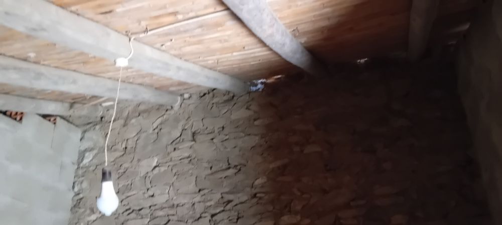 Casa para reconstruir  em monte algarvio ( Afonso  Vicente-Alcoutim)