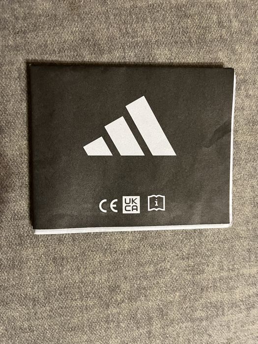 НОВІ футбольні рукавиці Adidas