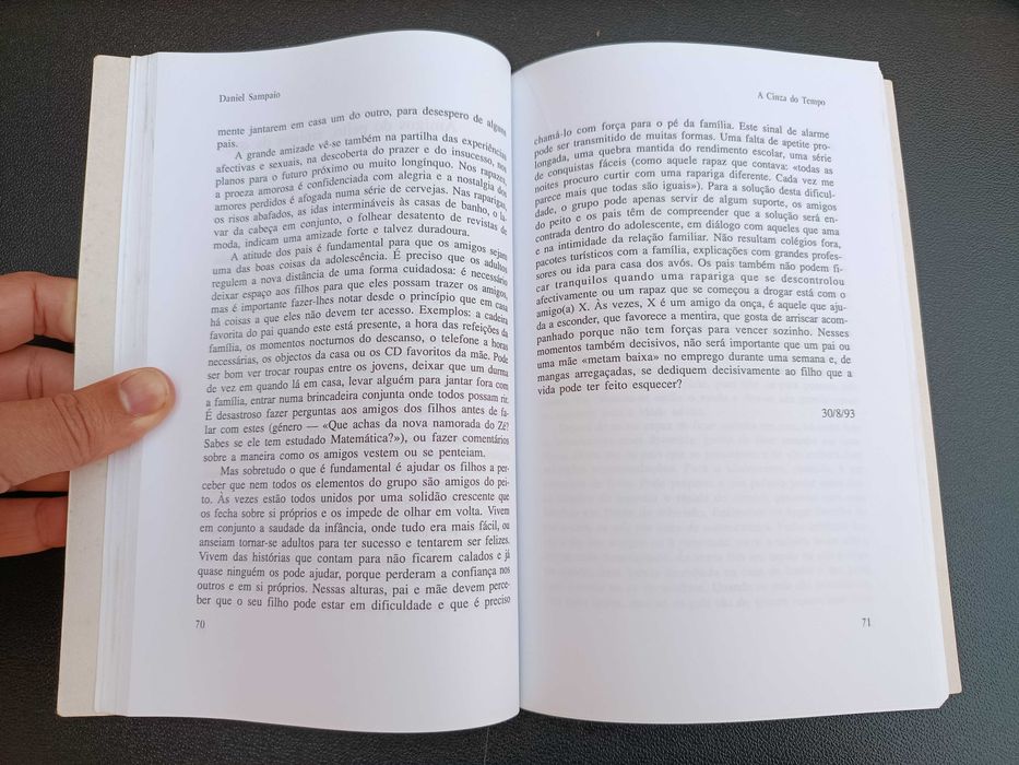 Livro "A Cinza do Tempo", de Daniel Sampaio