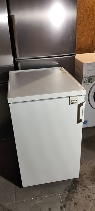 Sprzedam zamrażarkę Bosch