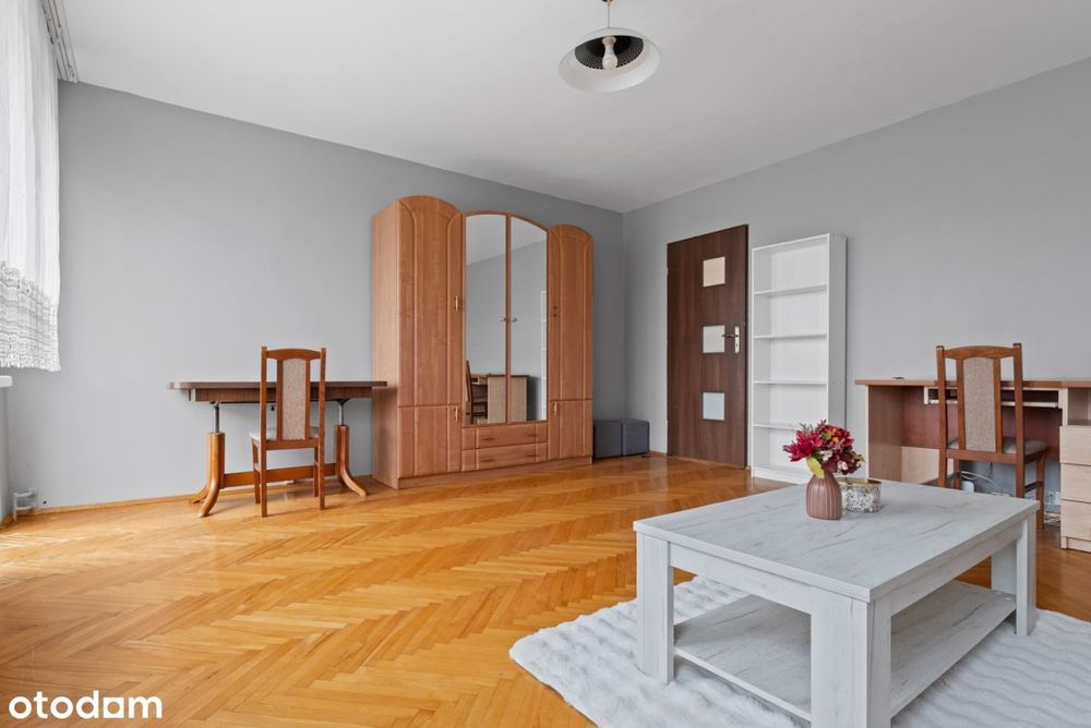 Lsm / 3 oddzielne pokoje / balkon / piwnica