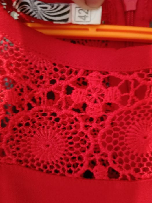 Сукня в чудовому стані