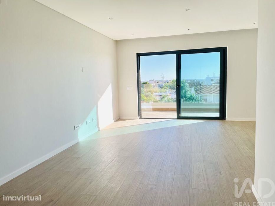 Apartamento T2 em Montenegro de 110,00 m2