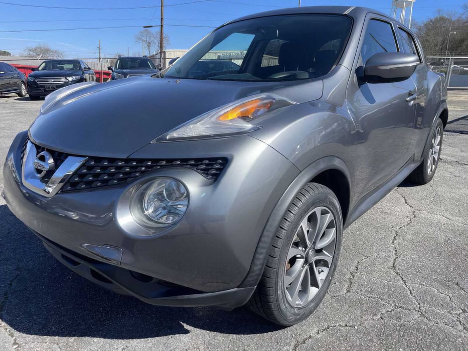 Nissan JUKE S      2017