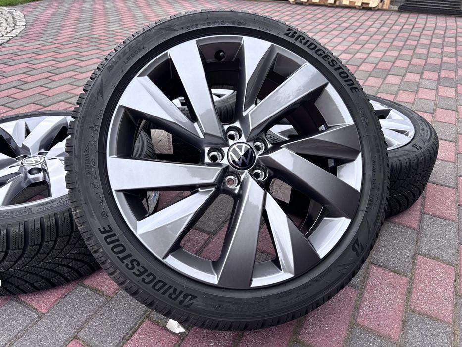 NOWE Koła zimowe VW T-cross Taigo 5x100 215/45 R18 Bridgestone Skoda Scala Kamiq Rapid Roomster Fabia Seat Arona