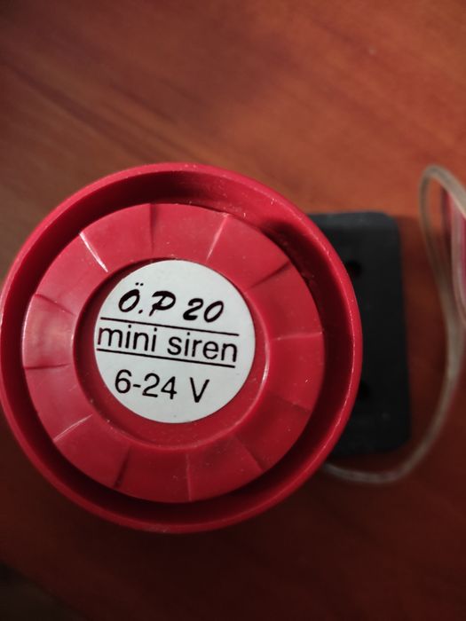 Сирена для систем охранной сигнализации .  12 вольт/ 125 dB