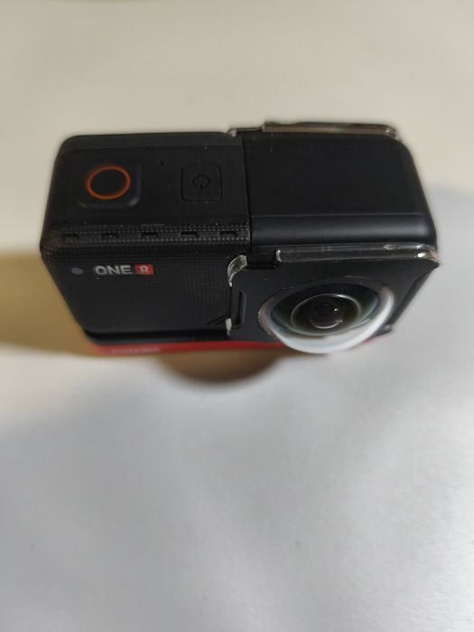 Insta 360 R lente 360 e lente 4k