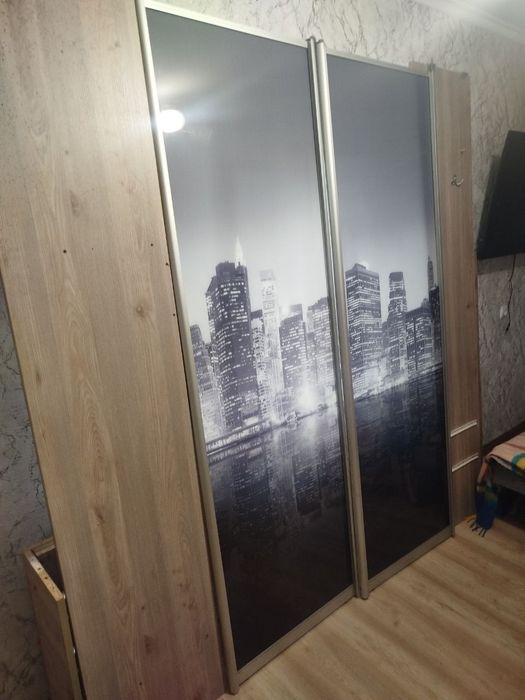 Продам Шафу- купе в дуже доброму стані