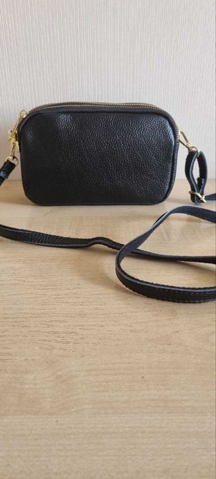 Сумка-кошелек из натуральной кожи через плечо