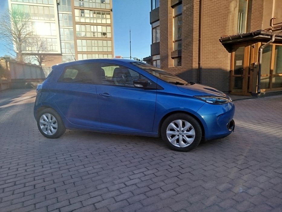 Продам Renault Zoe 2016рік