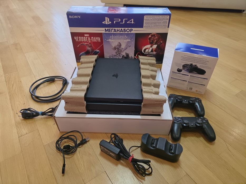 Продам Sony PlayStation 4 Slim