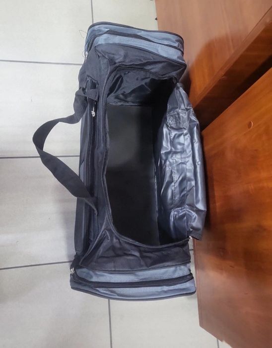 Czarno-szara torba podrozna 80cm 120L