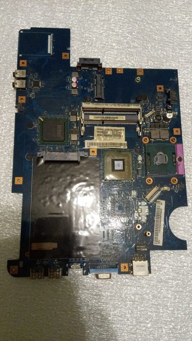Материнські плати для ноутбуків на запчастини