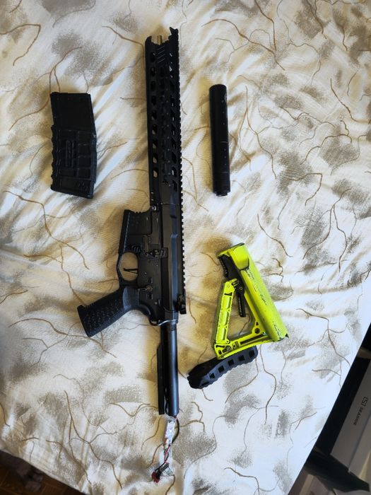 Airsoft G&G predator full metal, com muitos upgrades, apenas venda, deixei de jogar