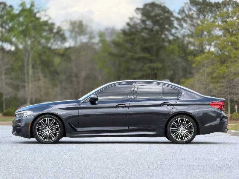 2019 BMW 5 Series 540i