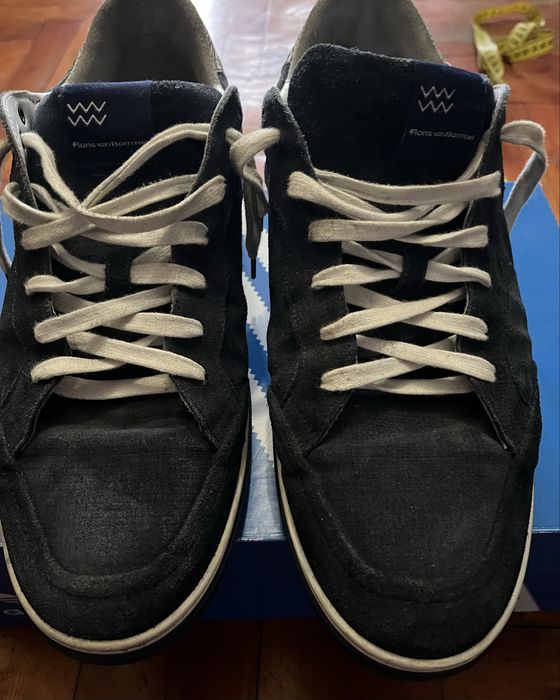 Продам чоловічі кросівки